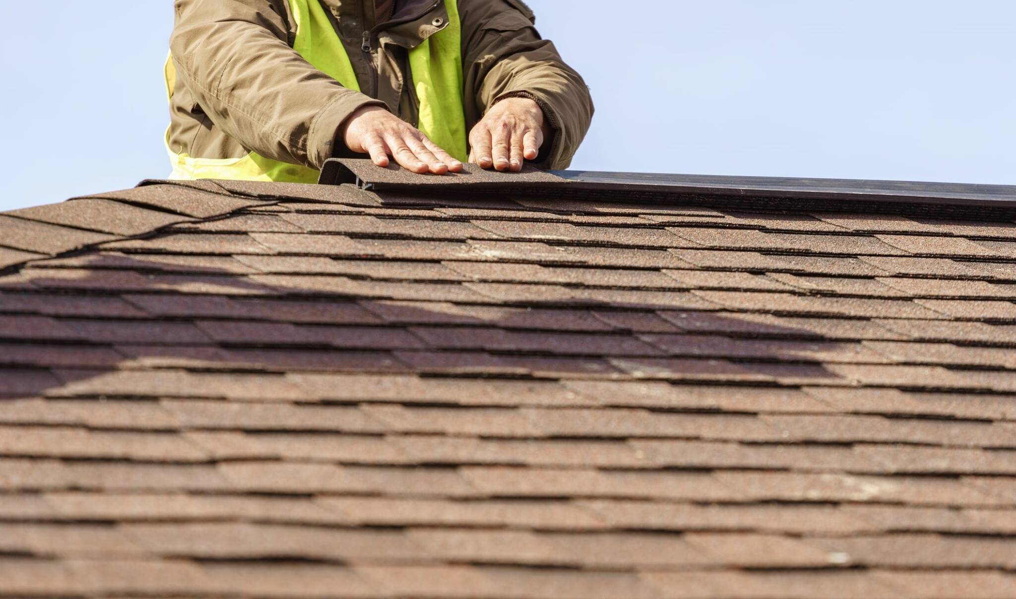 roof inspection on residential home