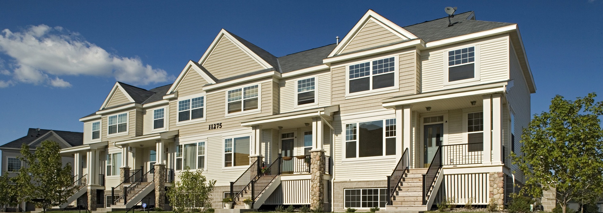 Commercial Vinyl Siding 1 Scaled